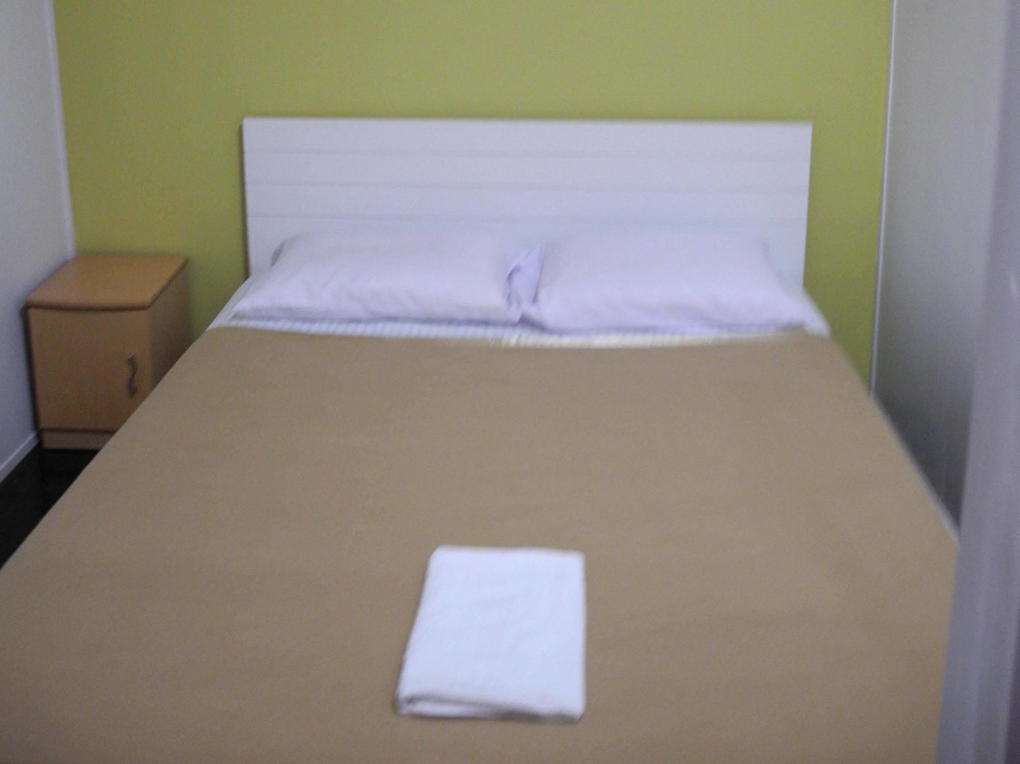 Voyage Cottage Lodge Malacca Exterior photo
