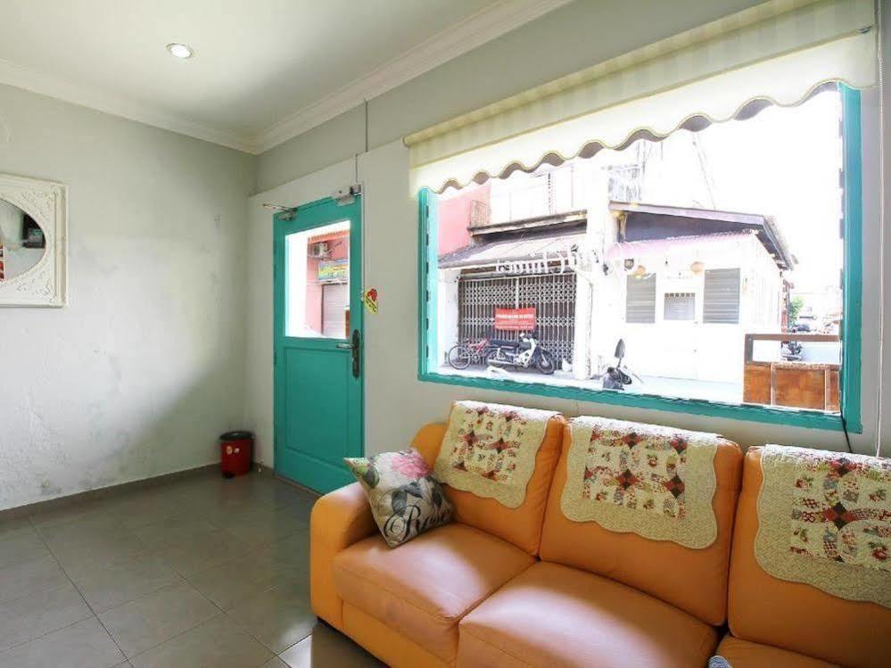 Voyage Cottage Lodge Malacca Exterior photo