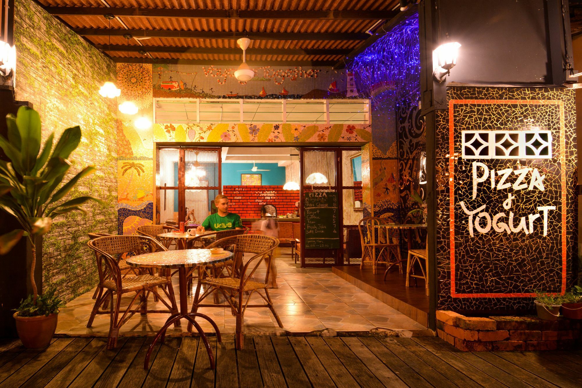 Voyage Cottage Lodge Malacca Exterior photo
