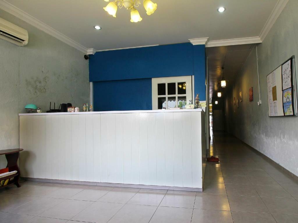 Voyage Cottage Lodge Malacca Exterior photo