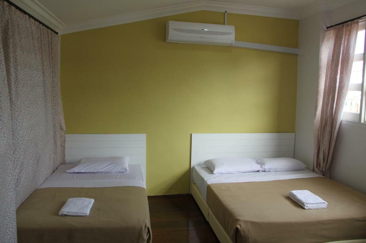 Voyage Cottage Lodge Malacca Exterior photo